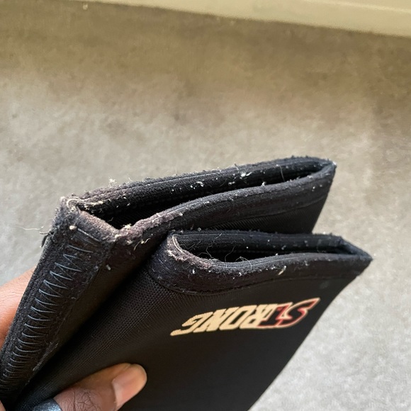 Slingshot STrong Sleeves - Picture 3 of 5